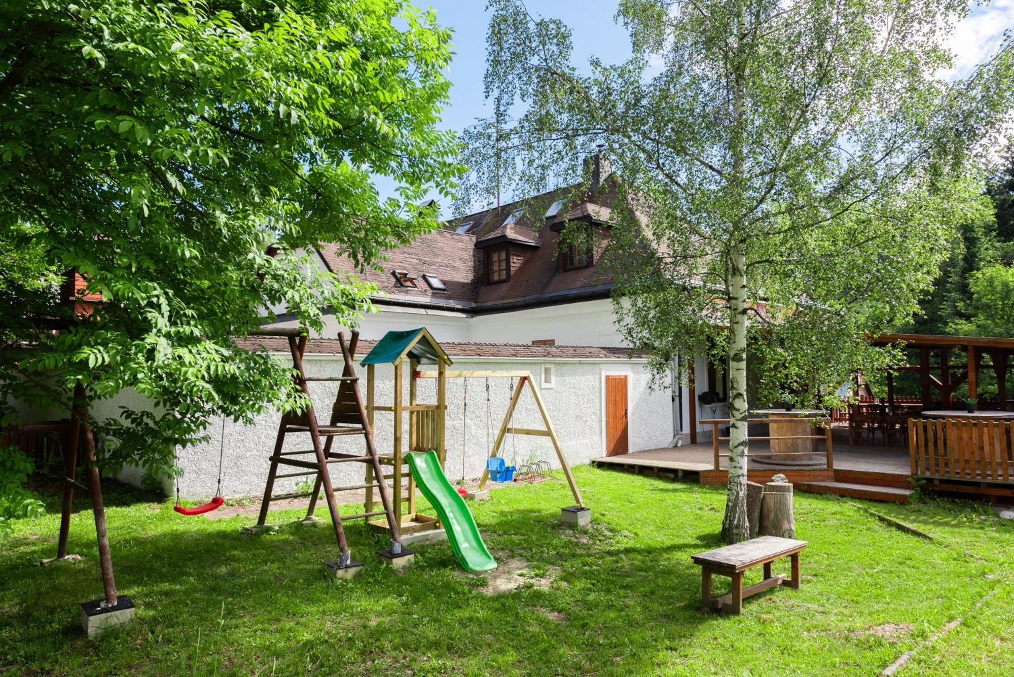 Penzion Stara Celnice Pec pod Snezkou Luaran gambar